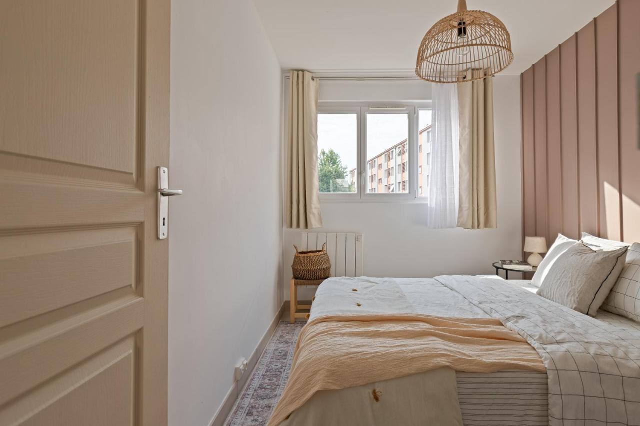 Appartement Spacieux 1 Chambre Parking Gratuit Valence (Drome) Exterior foto